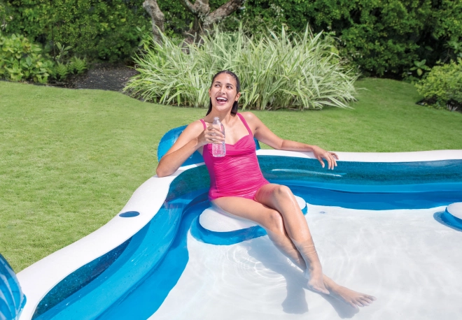 Inflatable Pool with Seats and Drink Holders