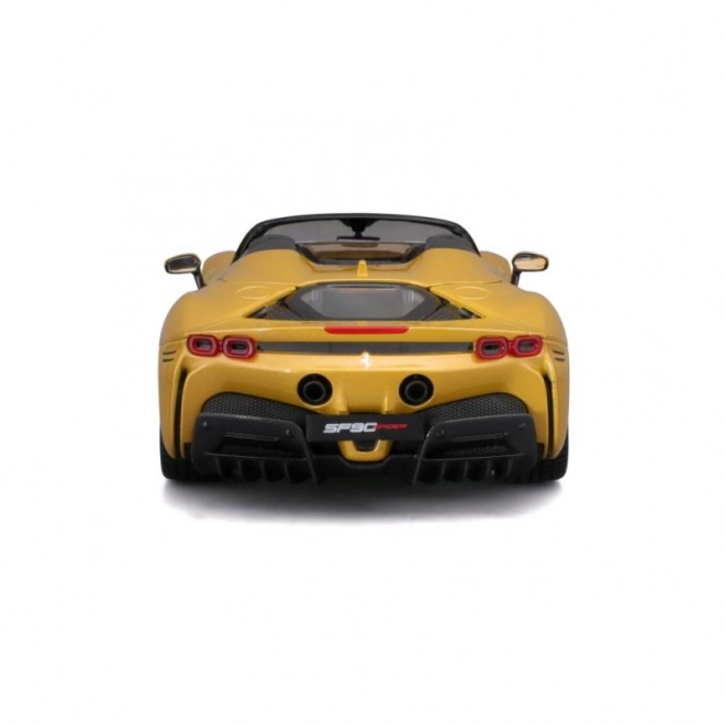 Bburago Ferrari SF90 Spider op schaal 1:18 - geel
