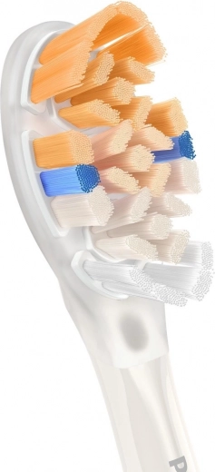 Maximale Plaqueentfernung dank schräger Borsten