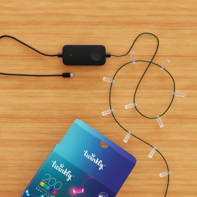 Slimme decoratieve lichtsnoeren USB-C (Candies) 100 LED RGB, kaarsen, groene kabel, 6 m