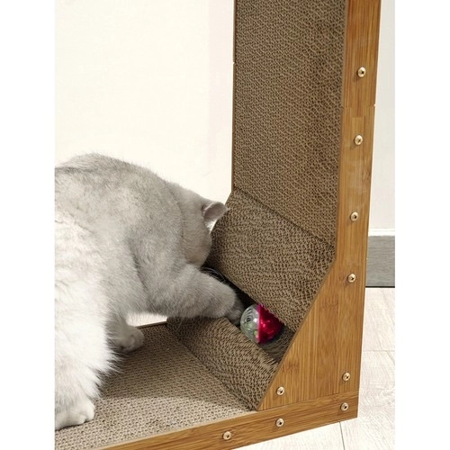 Hoekkrabpaal voor katten met balletje