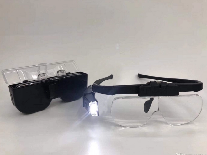 Professionele loep met LED verlichting en verwisselbare lenzen