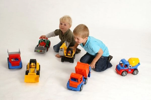 Lena auto plastische Truxx tractor