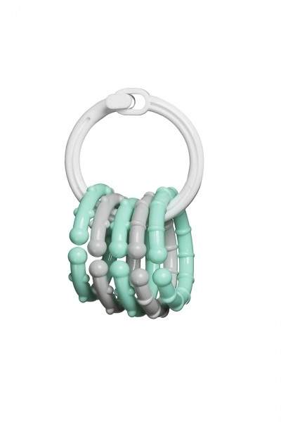 Hochet anneau avec pendentifs multicolores