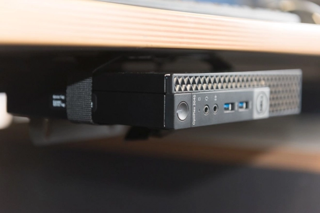 Bevestiging voor montage van MiniPC achter monitor VESA 75x75, 100x100, max. belasting 5kg