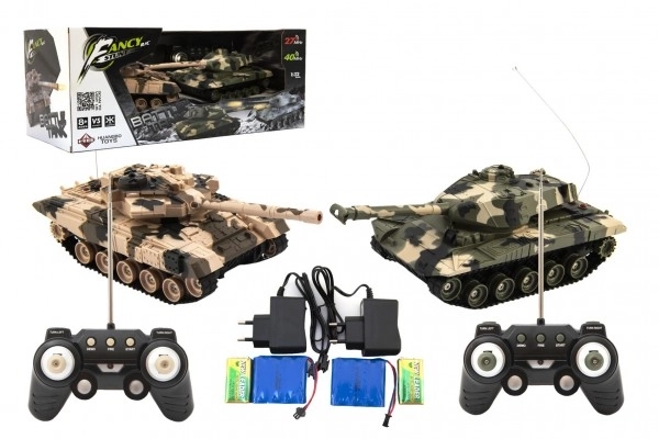 RC Tank 2st 25cm tankgevecht+opl.pack 27MHz en 40MHz camouflage met geluid en licht in doos 50x20x23cm