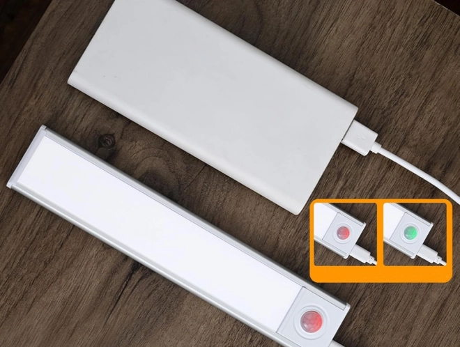 LED-Unterbauleuchte mit USB-Anschluss und Bewegungsmelder