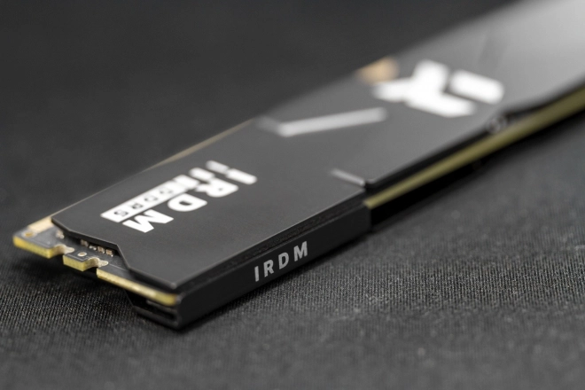 Mémoire IRDM DDR5 32GB (2x16GB) 6400MHz CL32 noire