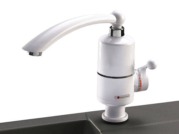 Chauffe-eau instantané électrique