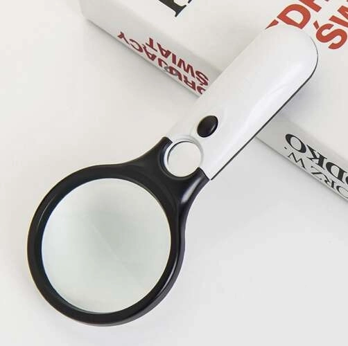 Ergonomische Lupe mit LED-Beleuchtung Izoxis