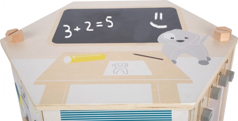 Safe and stable wooden construction