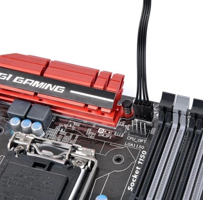 concentrateur Thermaltake Commander FP pour ventilateurs PWM avec 10 ports