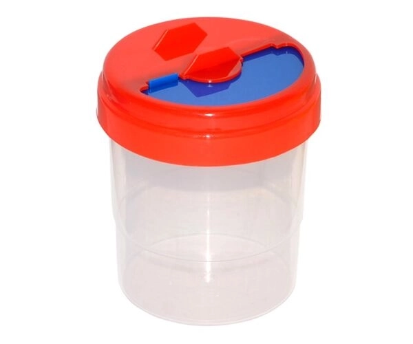 Bekertje voor water met plastic deksel
