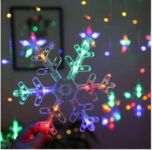 LED gekleurde gordijn met sneeuwvlokken en sterren - 5 m, 138 LED