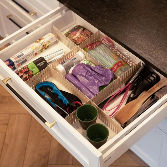 Organizer voor laden met scheidingswanden