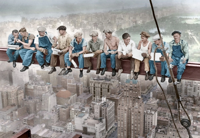 Iconic photograph from New York