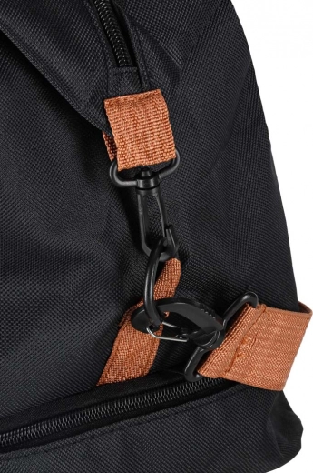 Matériaux résistants et éléments métalliques