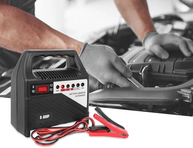 Acculader 12V 6A