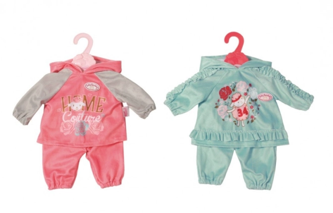 Compatibility with 39–46 cm dolls