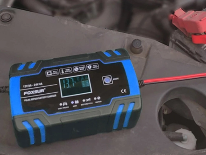 Automatische autolader met reparatiefunctie 12V 24V