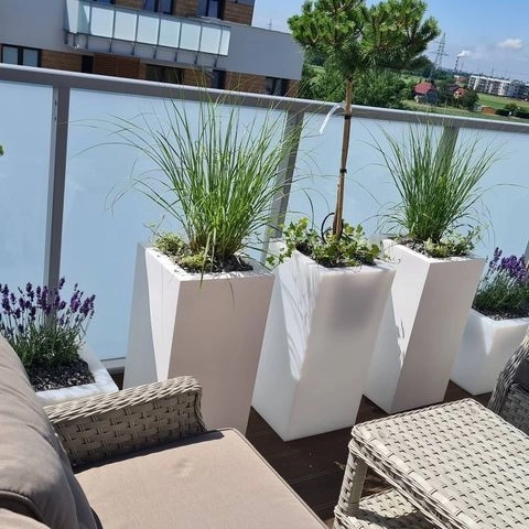 Hoge bloempot Tower Pot met kleuropties