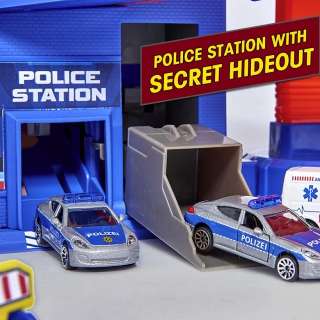 Garage Super City + 6 petites voitures et train
