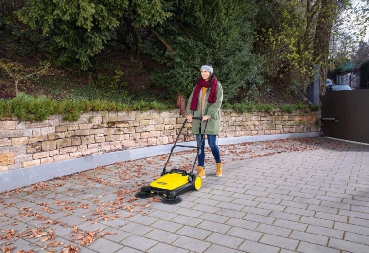 Edge-to-edge cleanliness on all hard surfaces