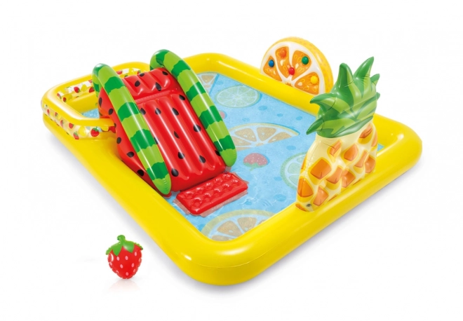 Centre de jeux aux fruits