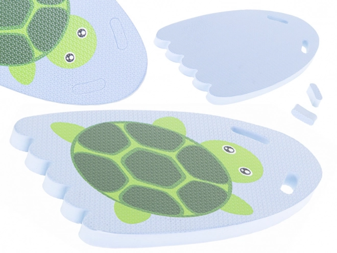 Bord met zwemrichtlijnen voor schildpad in zwembad