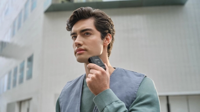 Les têtes flottantes 3D épousent les contours du visage