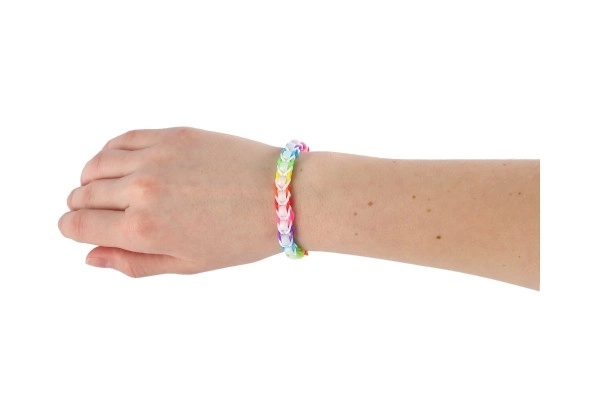 Maak je eigen armband 700+ stuks elastiekjes, kralen + gereedschap + weefgetouw voor armbanden in doos 30x24cm