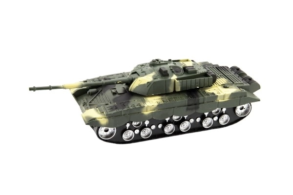 Twee RC-tanks 1:32 met effecten