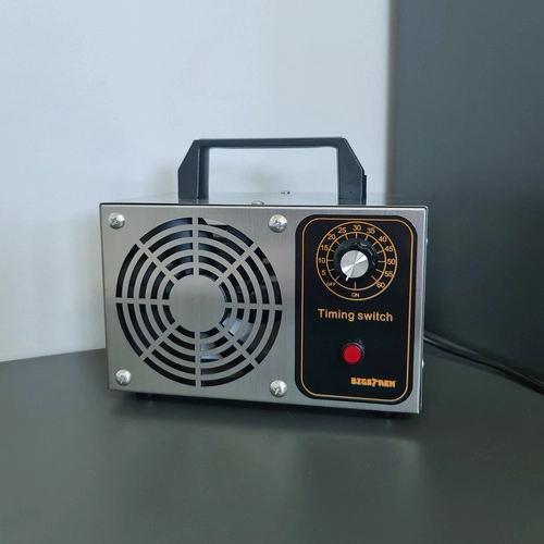 Moderner tragbarer Ozon Generator zur Desinfektion