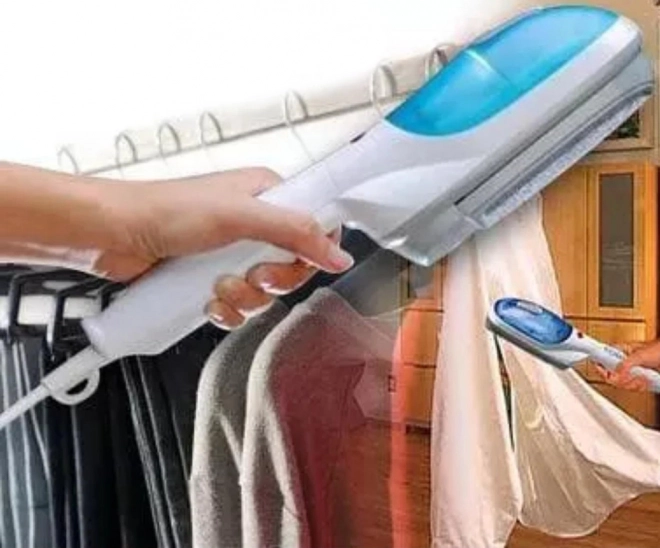 Reis stoomapparaat voor kleding