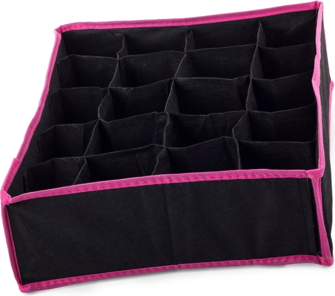 Organizer für Unterwäsche und Socken in der Schublade