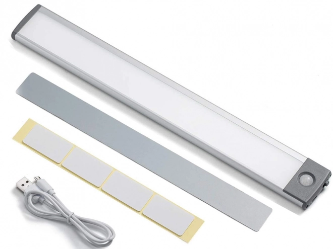 Sensor lamp with motion and dusk sensor