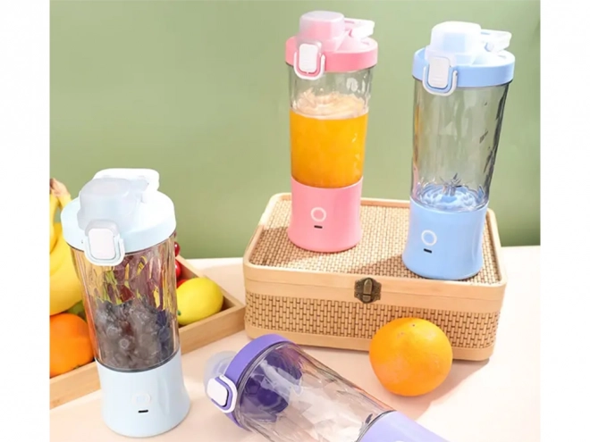 Tragbarer Smoothie-Mixer mit USB Wiederaufladbarem Akku und Eiscrusher