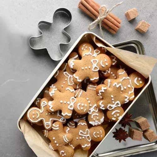 Weihnachtliche Ausstechformen aus Metall 7-teilig