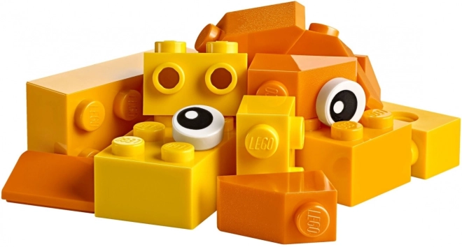 LEGO® Classic 10713 Creative Suitcase