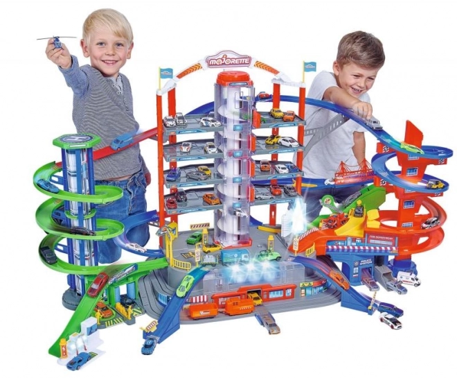 Garage Super City + 6 petites voitures et train