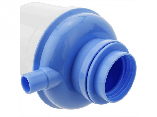 Manual water pump for bottles