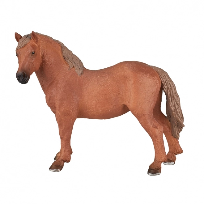 Beeldje van een bruine Suffolk Punch merrie