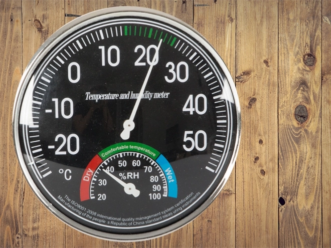Analoge binnen hygrometer en thermometer zwart
