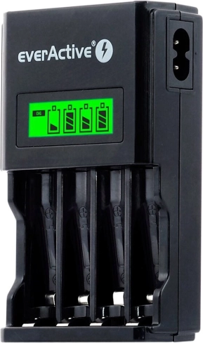 zwarte everActive NC-450 lader voor AA/AAA batterijen