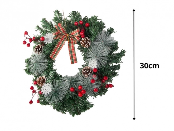 Weihnachtlicher Kranz mit Dekorationen
