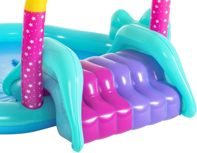 Wide slide for loads of fun