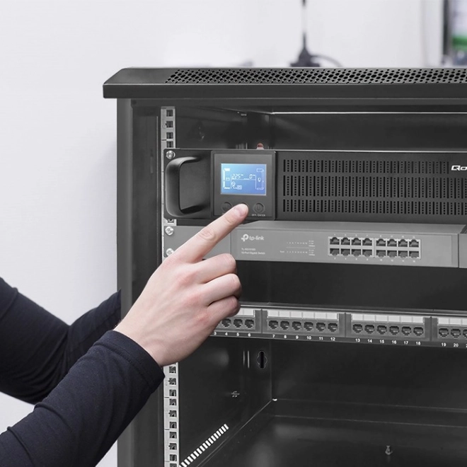 Noodstroomvoeding UPS RACK 1kVA 800W met LCD