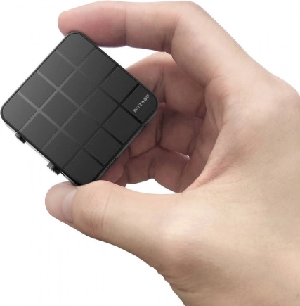 Compact and lightweight design