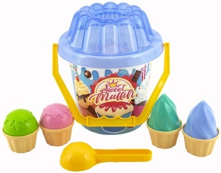 Practical bucket for easy carrying