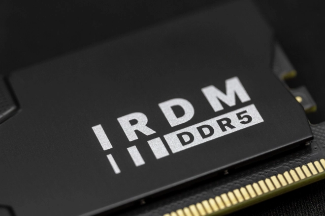 Mémoire IRDM DDR5 32GB (2x16GB) 6400MHz CL32 noire